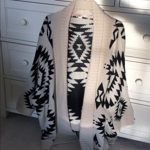 Black & cream wrap sweater, medium